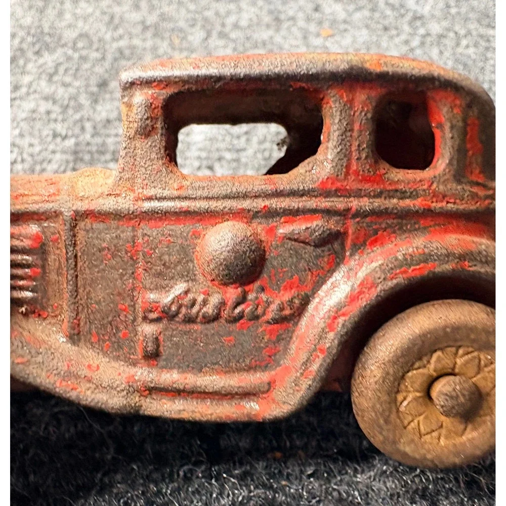 Vintage Hubley Cast Iron Toy Car Lot Red Sedan Green Coupe Antique 1930s USA